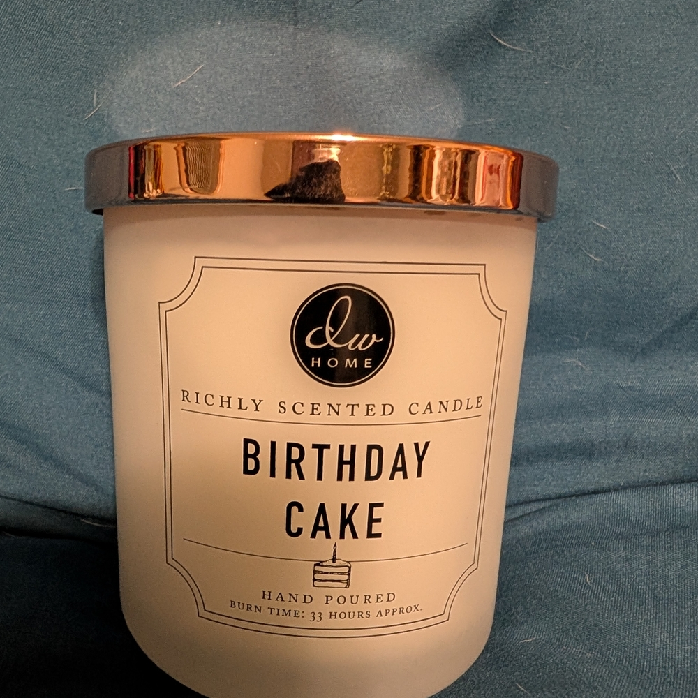 DW Home Birthday Cake Scented Candle - White and Gold
